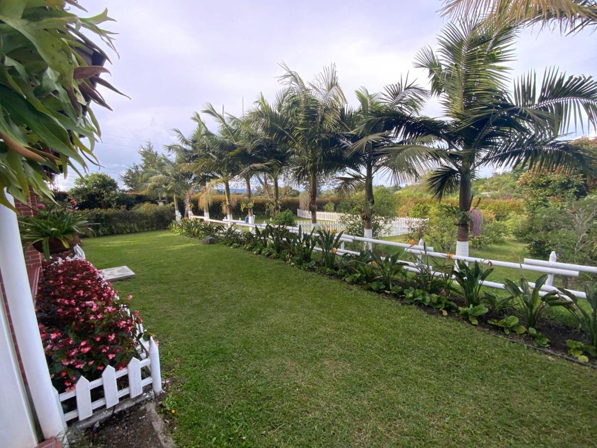 Finca Hotel 12 Palmas- Aeropuerto Jmc Rionegro Kültér fotó
